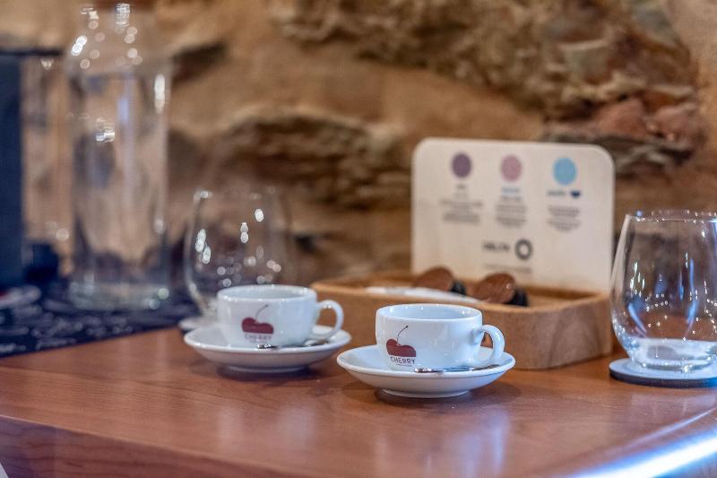 Cherry Sculpture Hotel - Oda