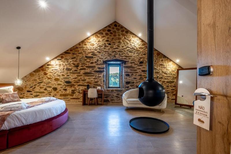 Cherry Sculpture Hotel - Oda