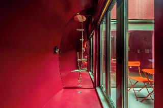 Cherry Sculpture Hotel fotoÄŸrafÄ±