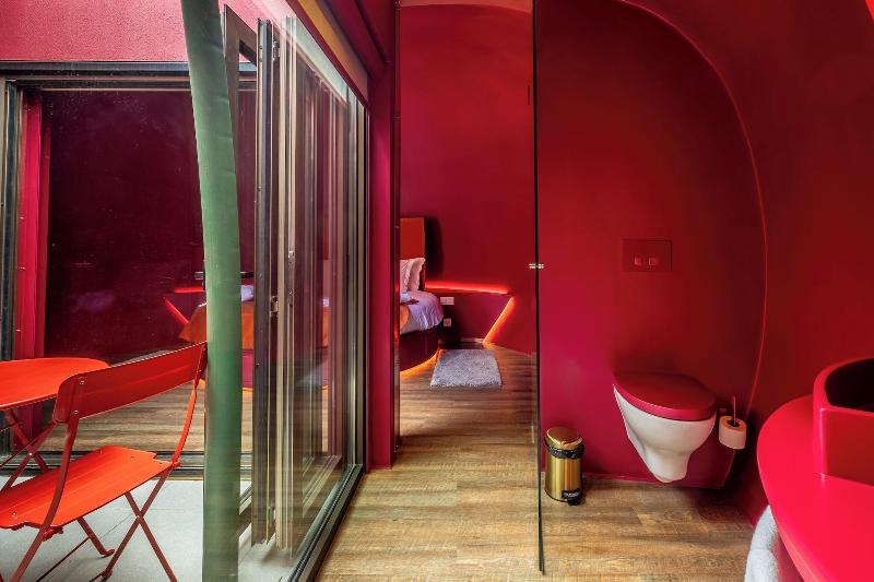 Cherry Sculpture Hotel - Oda