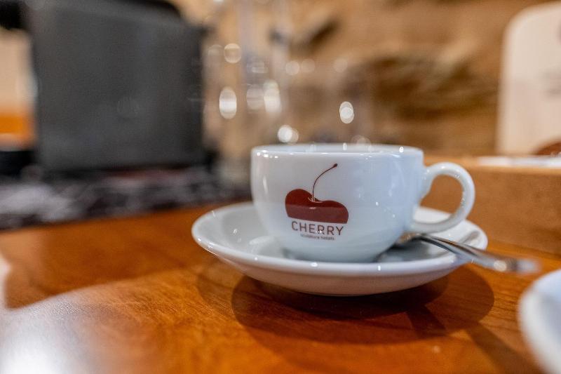 Cherry Sculpture Hotel - Oda
