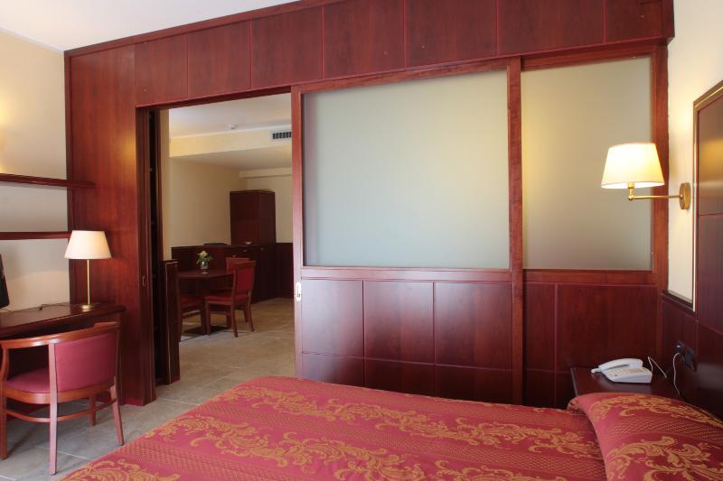 Hotel Relais Dei Normanni - Oda
