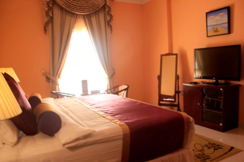 The Royal Garden Hotel - Oda
