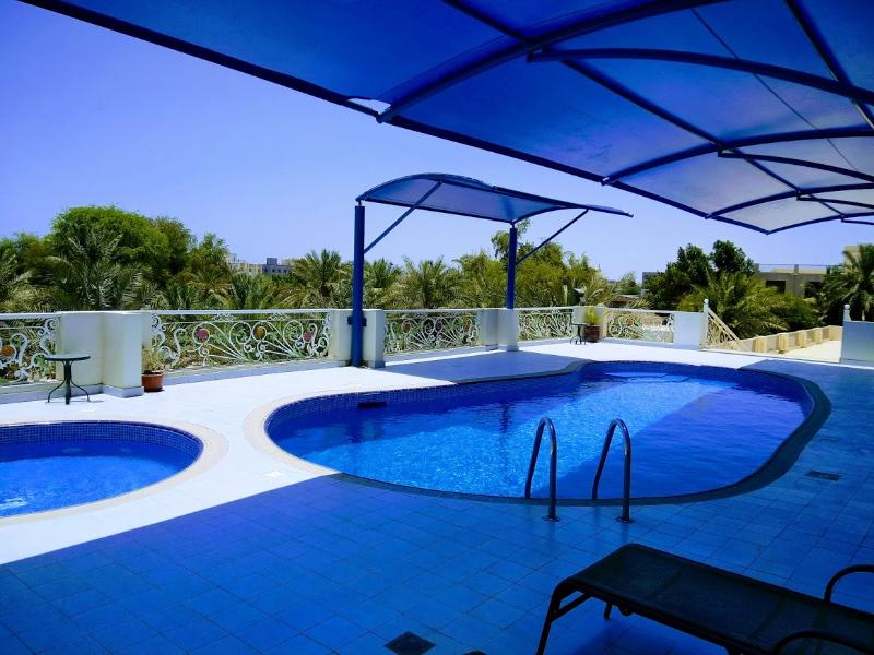 The Royal Garden Hotel - Havuz