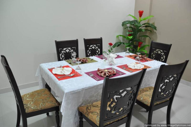 The Royal Garden Hotel - Restoran