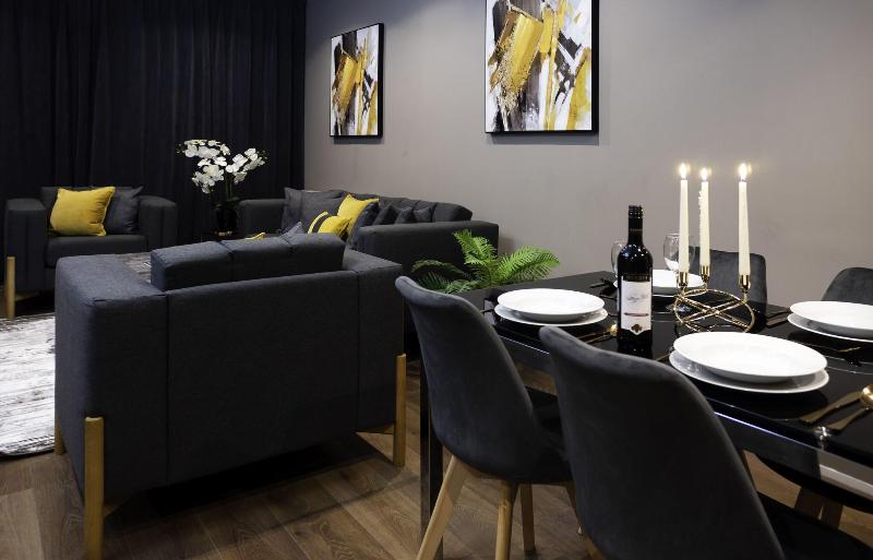 V City Aparthotels - Oda