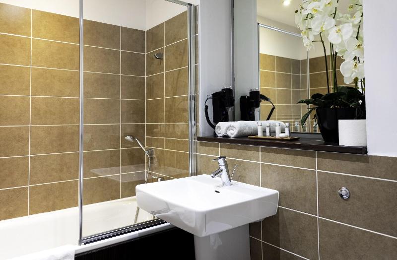 V City Aparthotels - Oda