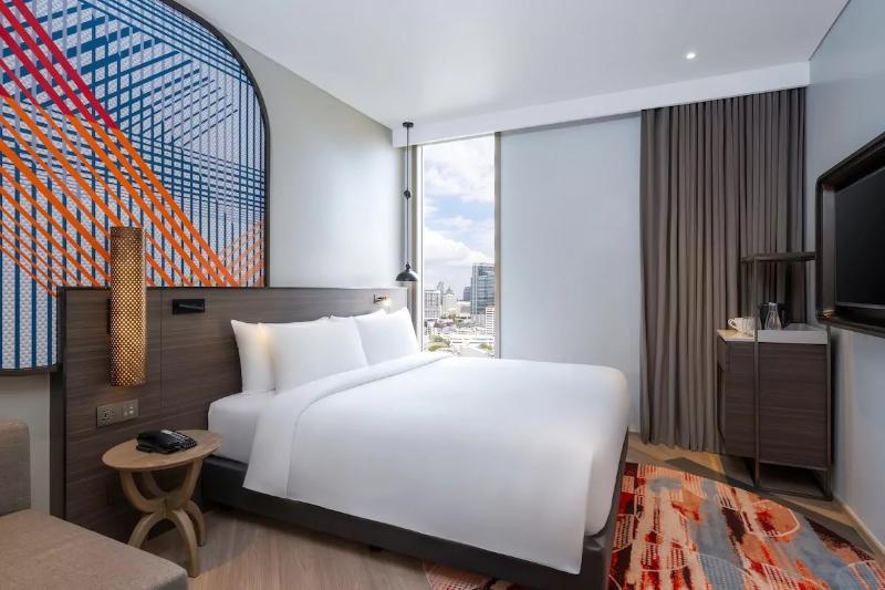 Mercure Bangkok Surawong - Oda