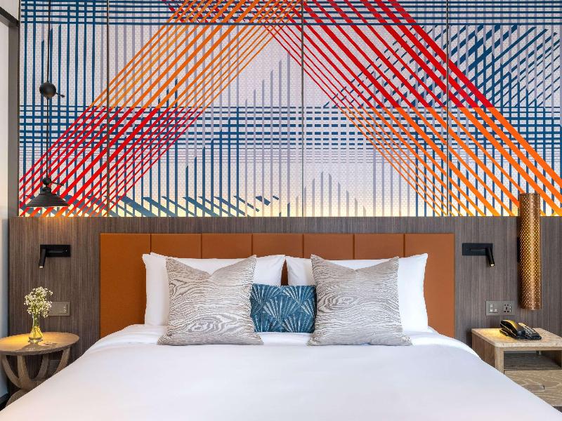 Mercure Bangkok Surawong - Oda