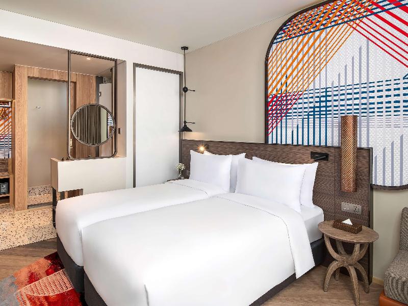 Mercure Bangkok Surawong - Oda