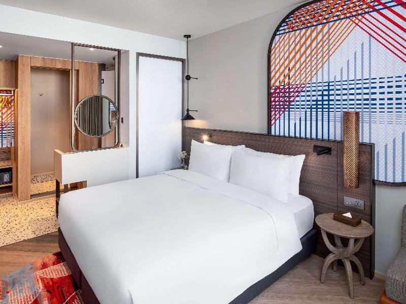Mercure Bangkok Surawong - Oda