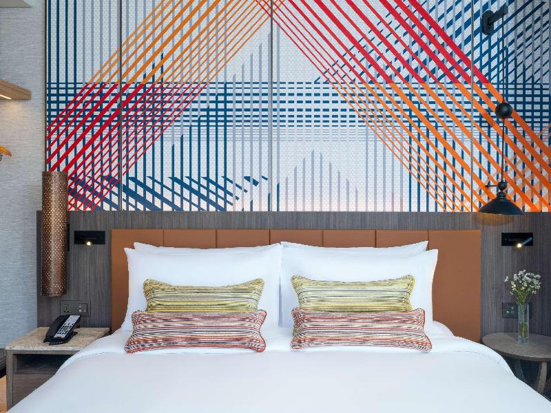 Mercure Bangkok Surawong - Oda