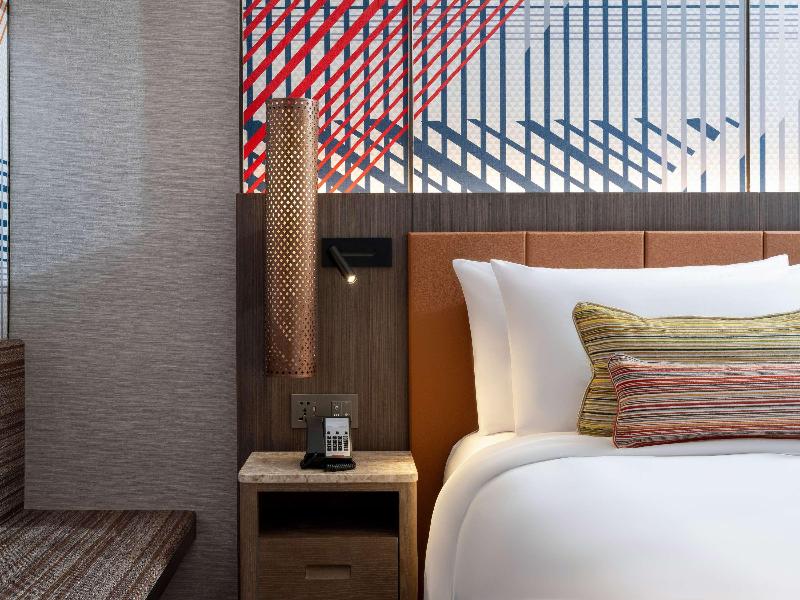 Mercure Bangkok Surawong - Oda