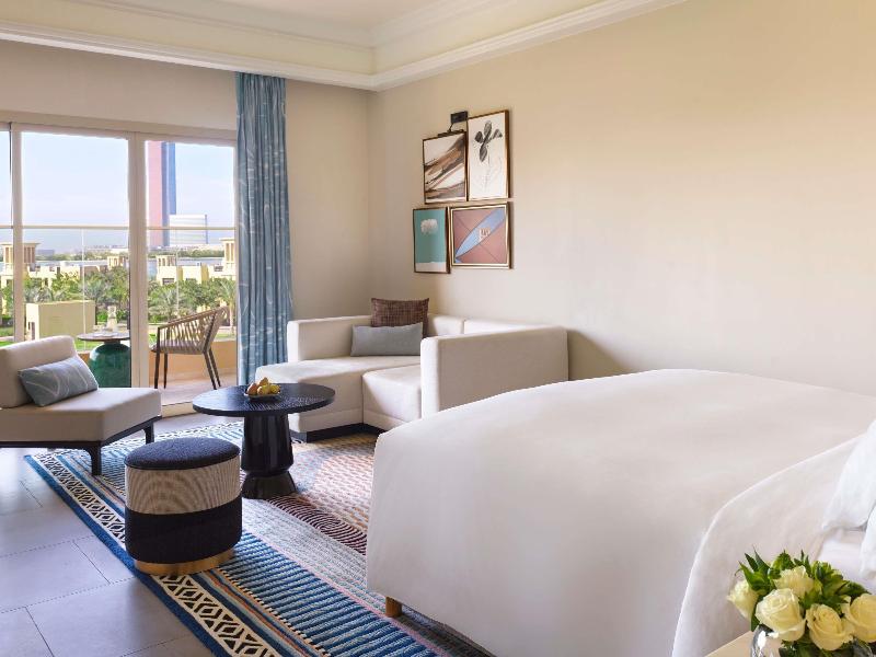 Sofitel Ras Al Khaimah Al Hamra Beach Resort - Oda