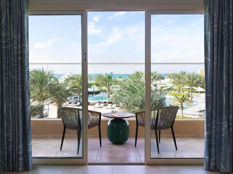 Sofitel Ras Al Khaimah Al Hamra Beach Resort - Oda