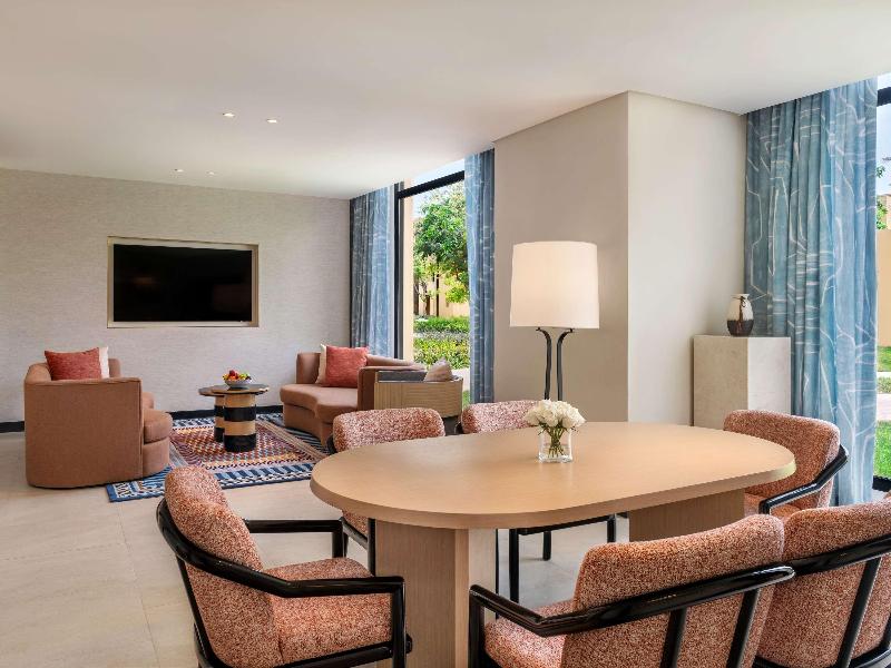 Sofitel Ras Al Khaimah Al Hamra Beach Resort - Oda