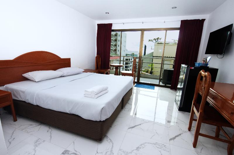 Highfive Hotel Pattaya - Oda