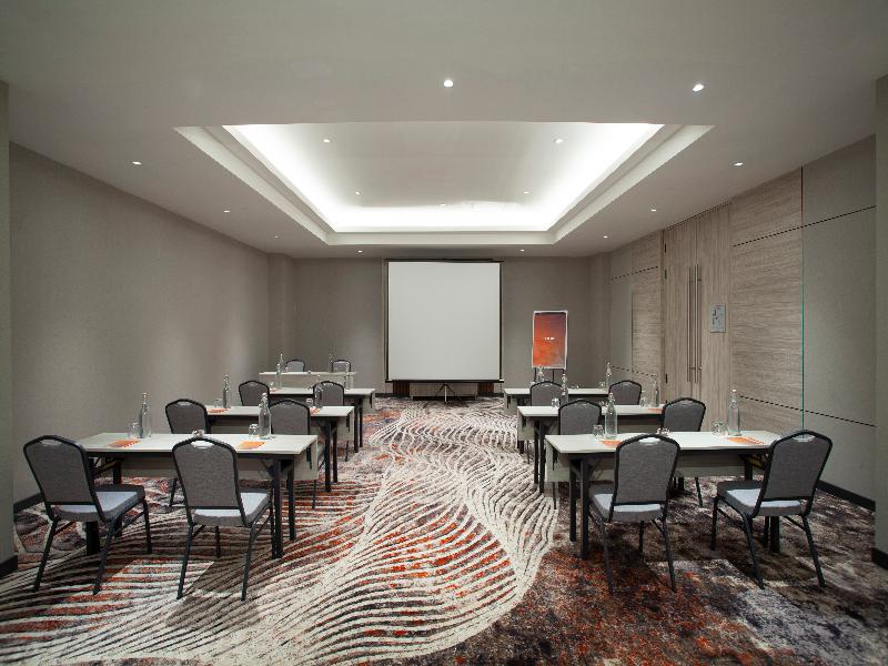 Harris Hotel & Convention Cibinong City Mall Bogor - Toplantı
