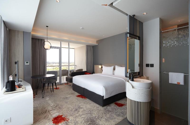 Harris Hotel & Convention Cibinong City Mall Bogor - Oda
