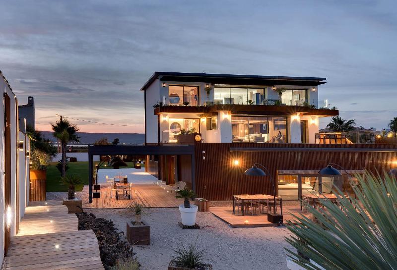 Villa Miramar - Genel