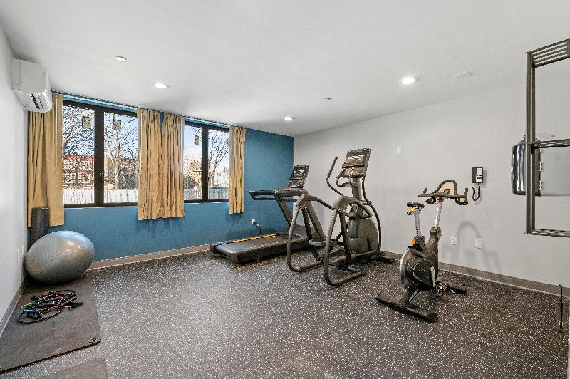 Holiday Inn Express & Suites Bronx - Zoo Area IHG - Aktivite