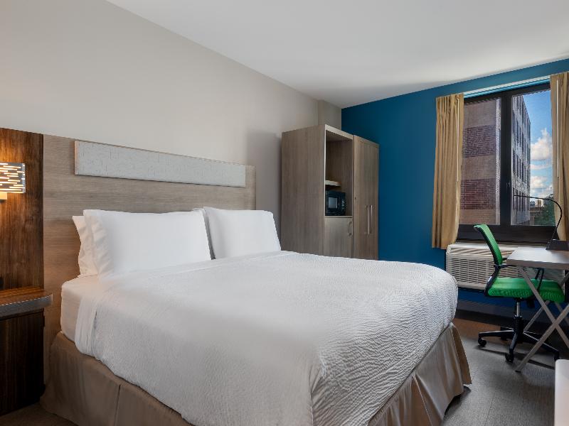 Holiday Inn Express & Suites Bronx - Zoo Area IHG - Oda