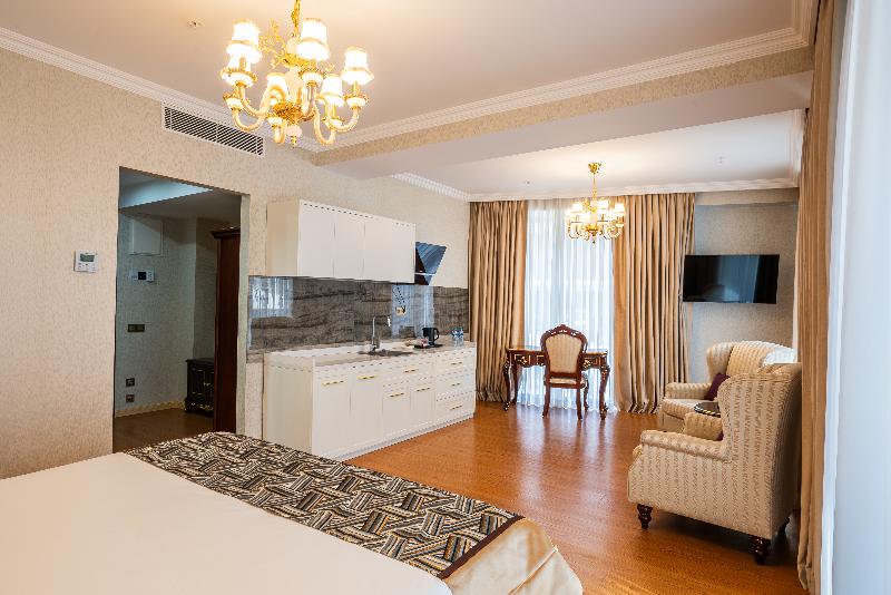 Panorama Lisi Grand Hotel - Oda