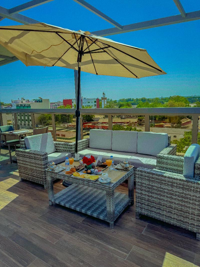 Razane Hotel - Teras