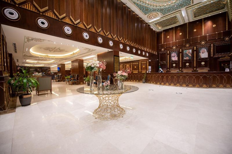 Wa Hotel - Lobi