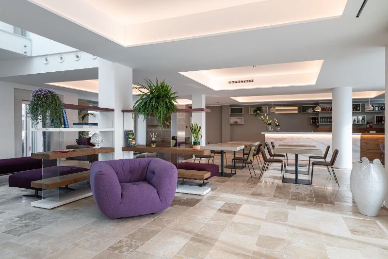Torre Assunta Hotel - Lobi