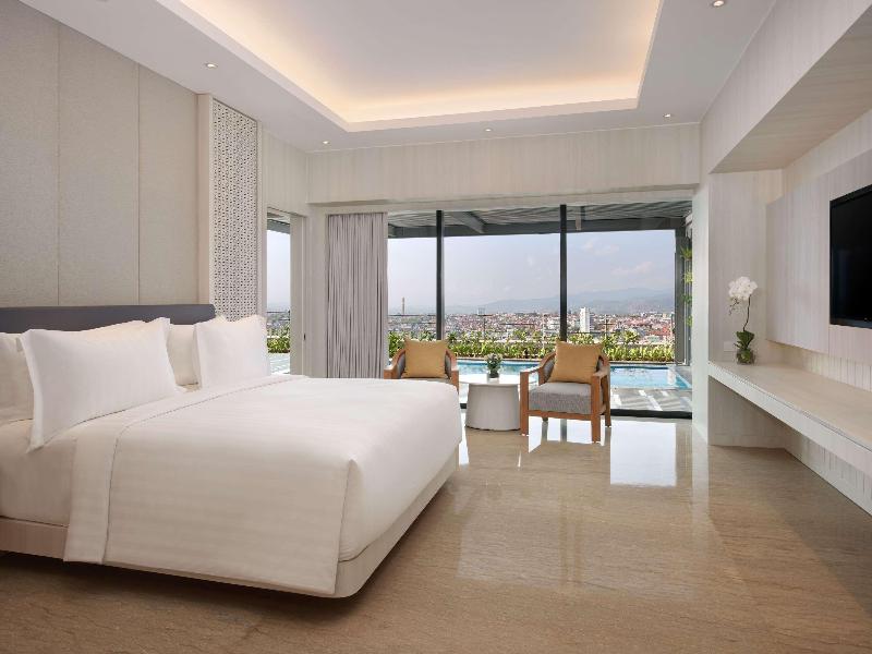 Grand Mercure Lampung - Oda