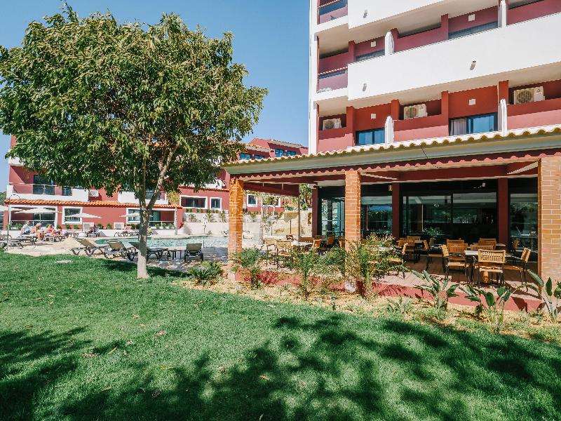 Topázio Vibe Beach Hotel & Apartments - Genel