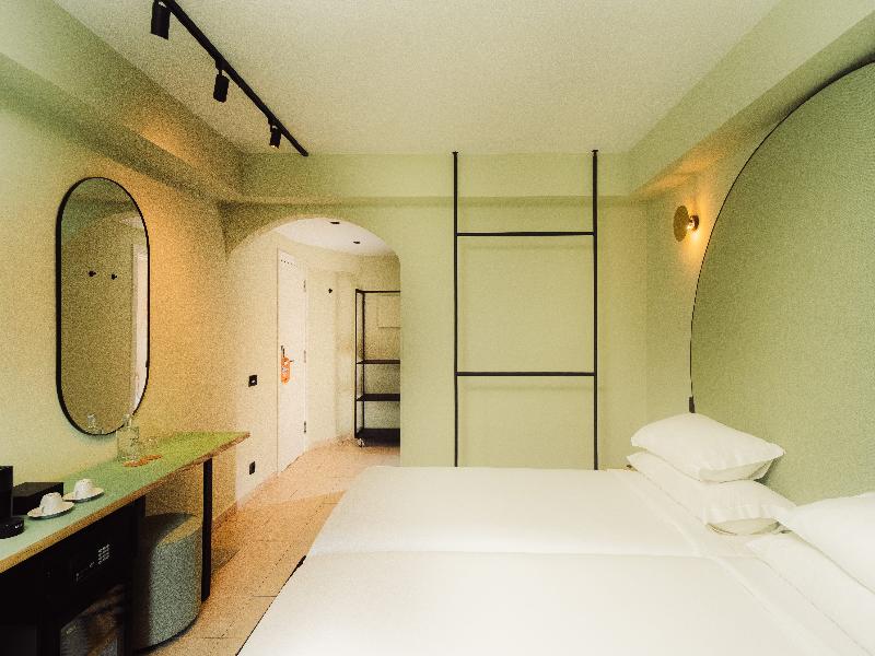 Topázio Vibe Beach Hotel & Apartments - Oda