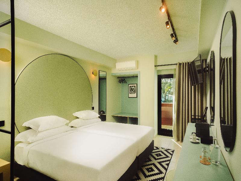 Topázio Vibe Beach Hotel & Apartments - Oda