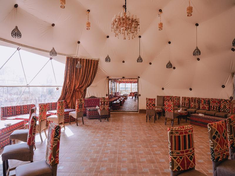 Hasan Zawaideh Camp - Lobi
