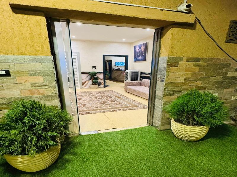 Capital Of Pyramids Hotel - Lobi