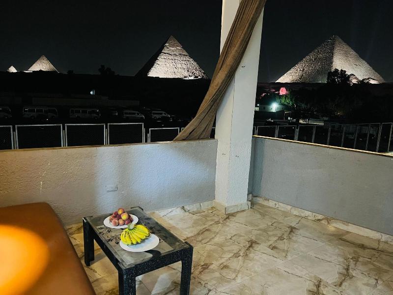 Capital Of Pyramids Hotel - Oda
