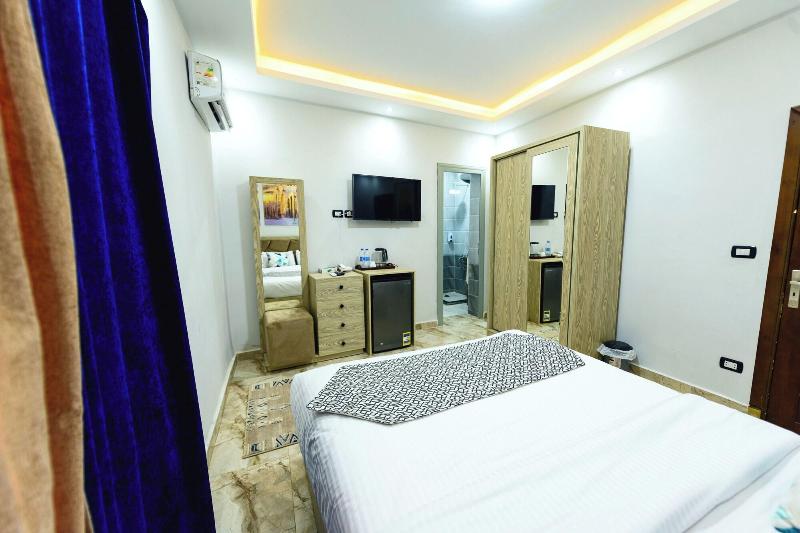 Capital Of Pyramids Hotel - Oda