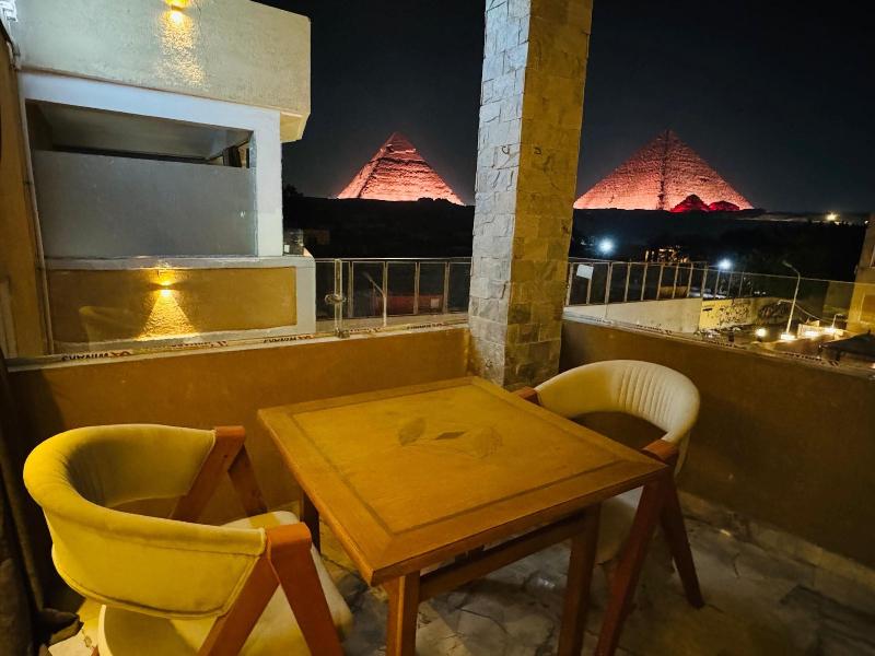 Capital Of Pyramids Hotel - Oda