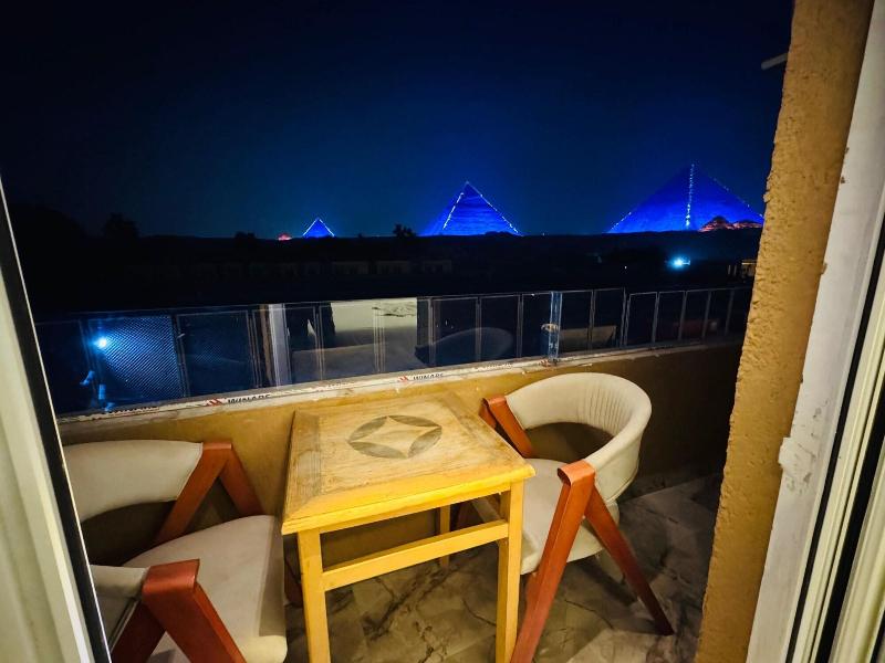 Capital Of Pyramids Hotel - Oda