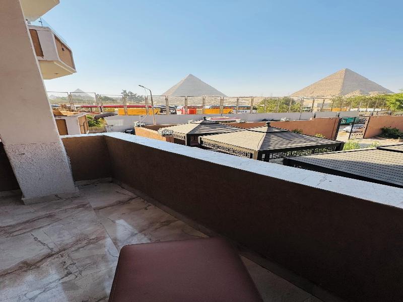 Capital Of Pyramids Hotel - Oda
