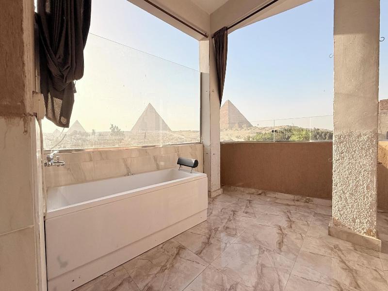 Capital Of Pyramids Hotel - Oda