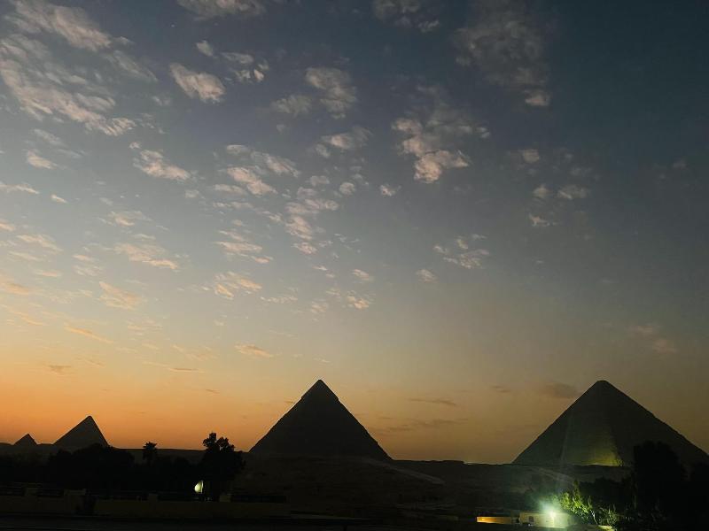 Capital Of Pyramids Hotel - Oda