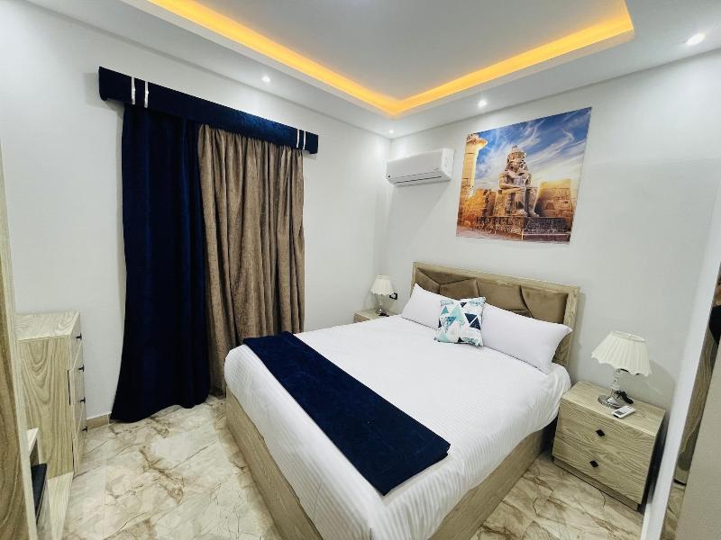 Capital Of Pyramids Hotel - Oda