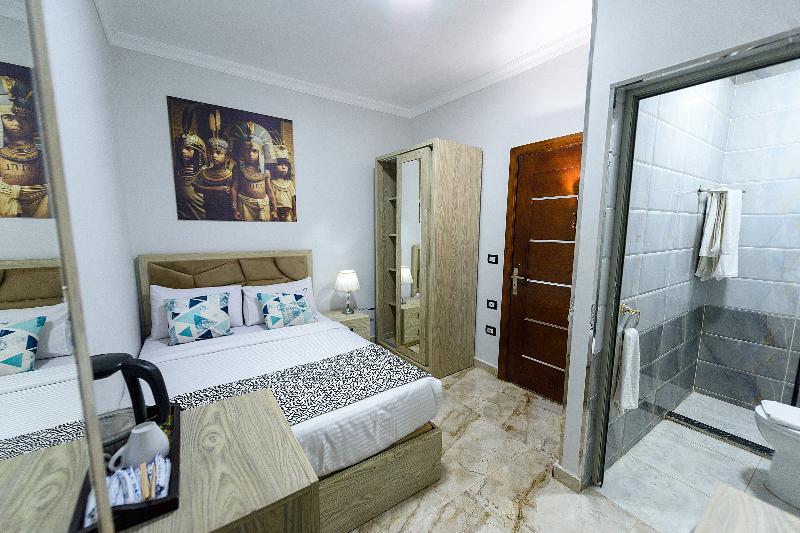 Capital Of Pyramids Hotel - Oda