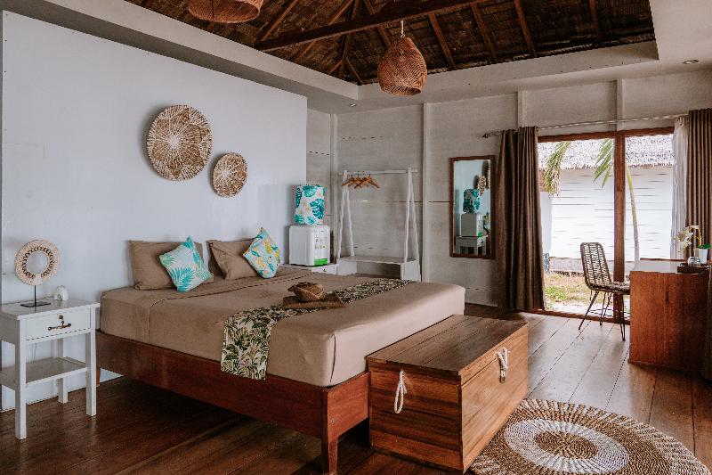 Reconnect - Private Island Resort - Oda
