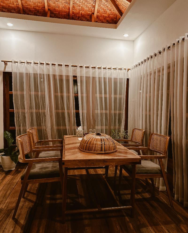 Reconnect - Private Island Resort - Oda