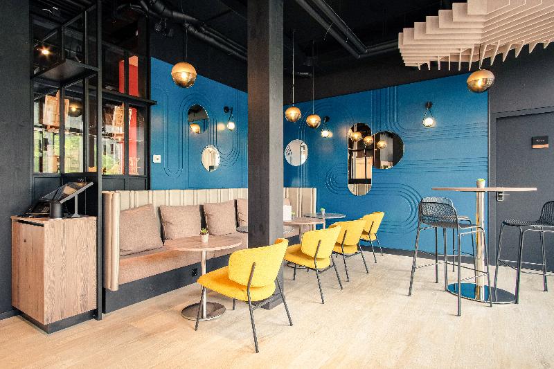 Hota Hotel Saint-imier - Lobi