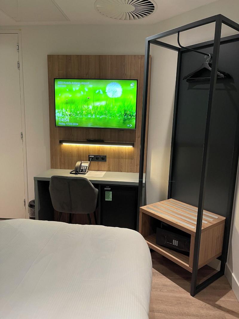 OZO Hotels Antares Amsterdam Schiphol Airport - Oda