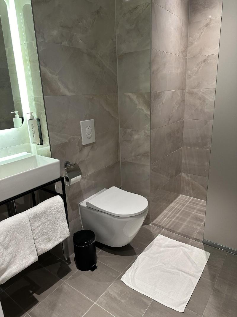 OZO Hotels Antares Amsterdam Schiphol Airport - Oda